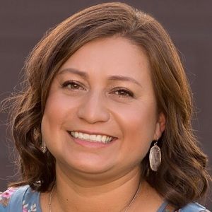 Meet your Posher, Adriana